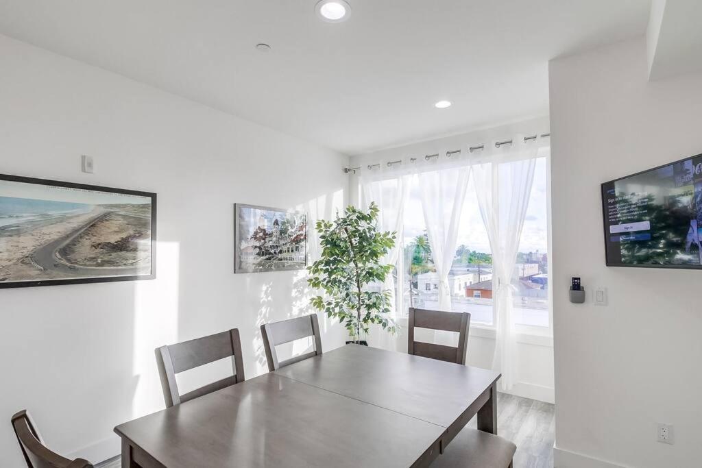 Park Blvd Paradise 303 King Bed With A Private Spa Σαν Ντιέγκο Εξωτερικό φωτογραφία